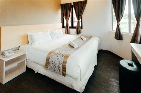 16 Best Hotels in Kerteh .